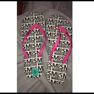 Steve Madden flip flops